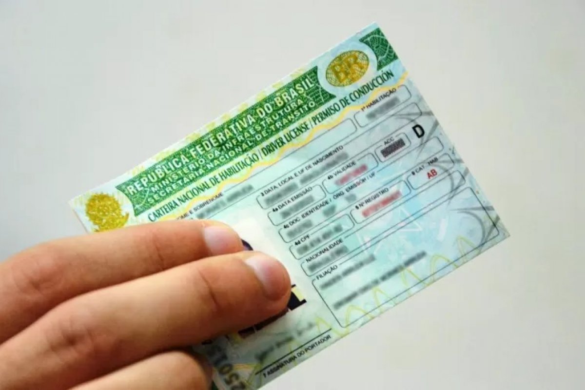 Governo oficializa novas regras para emissão da CNH