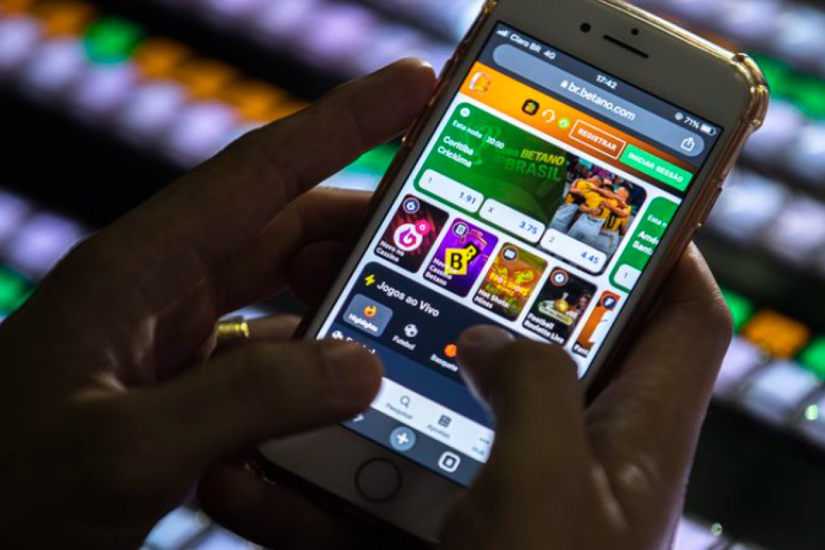 30 milhões de brasileiros já fizeram alguma aposta online, aponta pesquisa