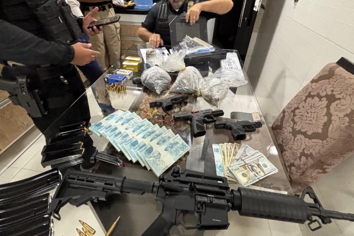 Oito pessoas são presas e 12 mandados cumpridos na Operação Orion Scorpii