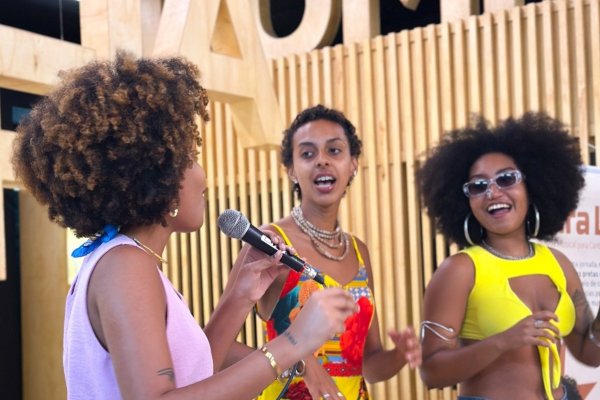 [Mira Lab abre inscrições para formação gratuita de cantoras pretas independentes em Salvador]