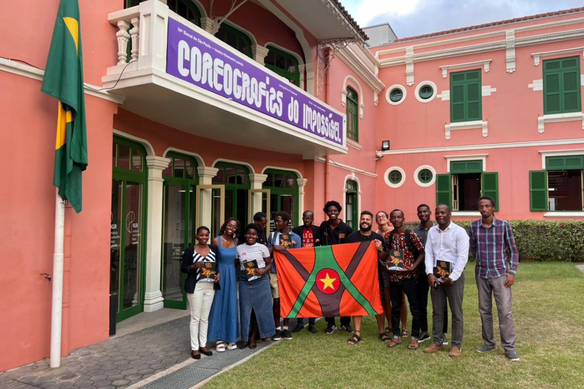 Baianos, Anderson Shon e Daniel Cesart conquistam pelo segundo ano consecutivo o prêmio HQMIX, considerado o Oscar dos quadrinhos no Brasil!
