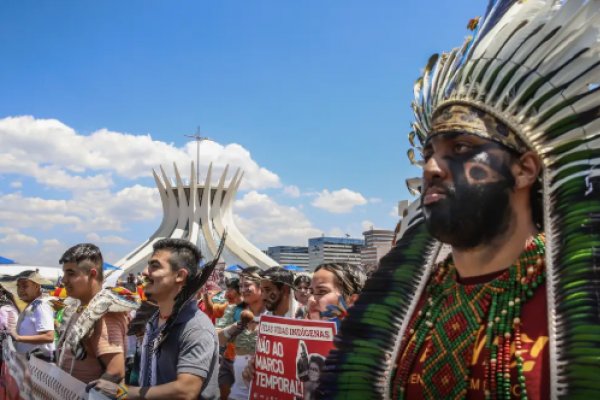 [STF deixa votação do marco temporal para ano que vem]