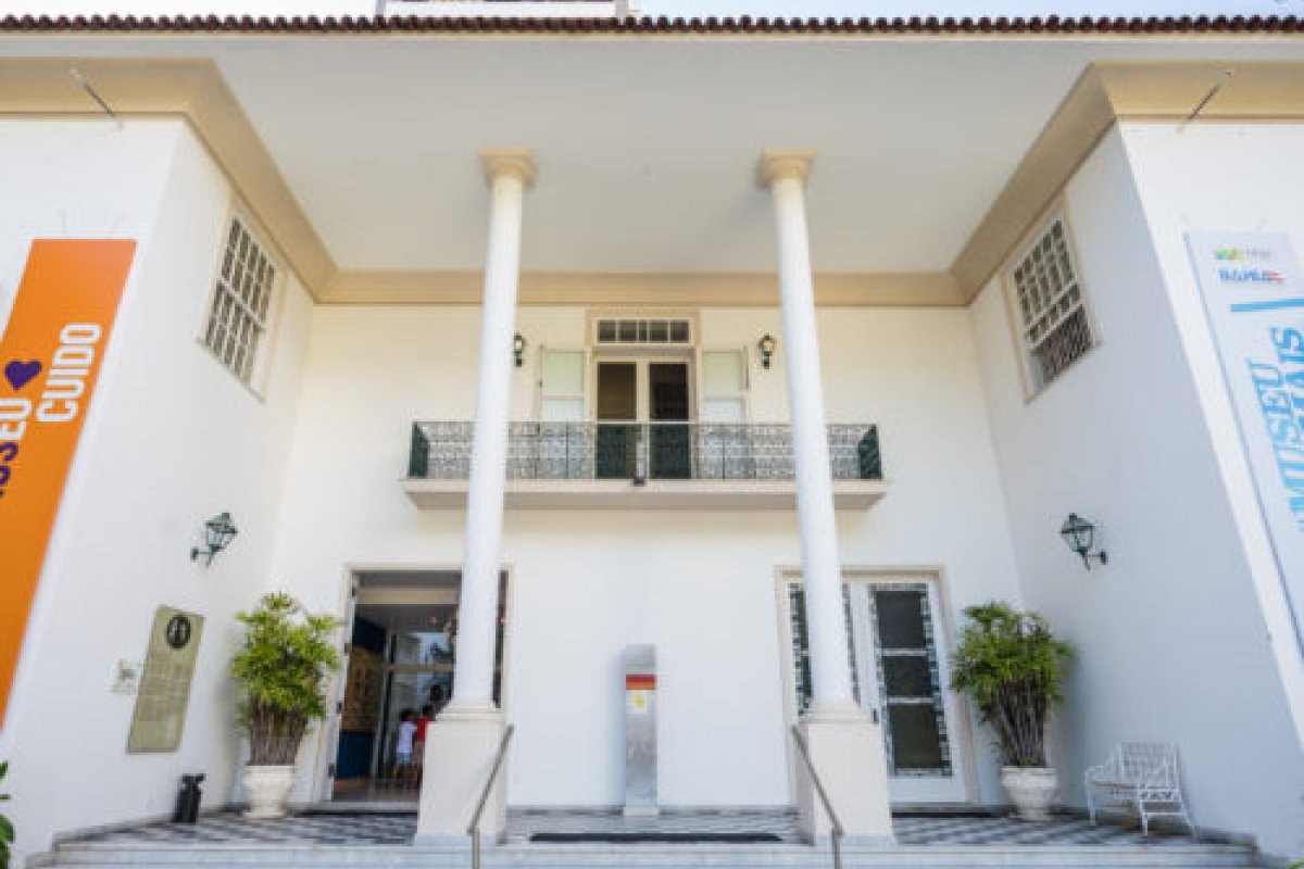 Museu Carlos e Margarida Costa Pinto participa da I Semana Nacional do Museólogo com visita técnica aos bastidores!