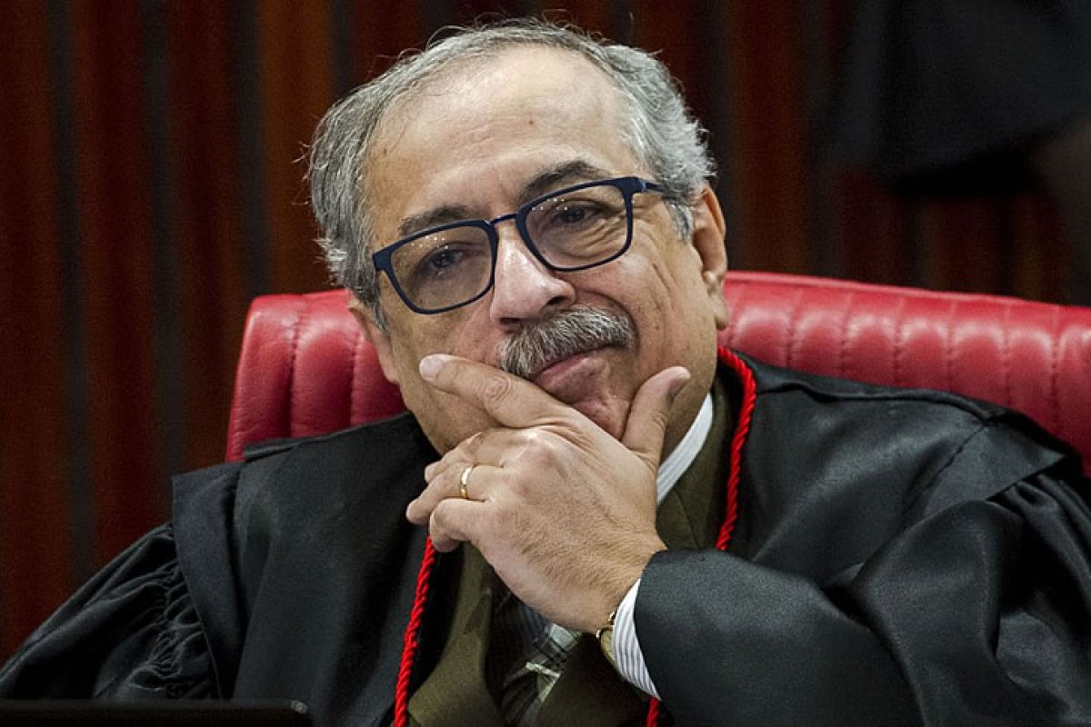 Procura outro pra comprar taoquey?