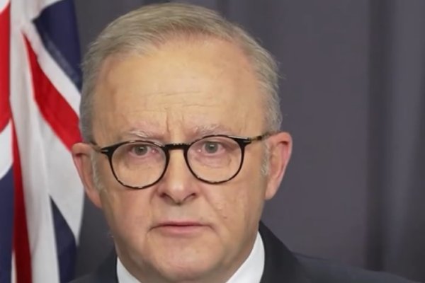 [Ataque em praia de Sydney foi ato terrorista devastador, diz premiê da Austrália]