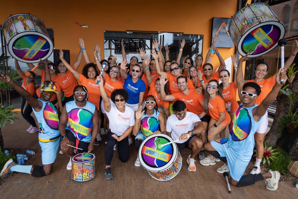 Reverbere Experience reuniu mais de 200 pessoas neste domingo (14) para treino, meditação e prática terapêutica!