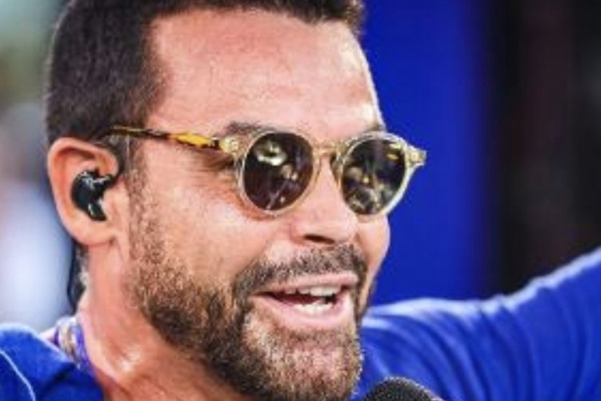 Alexandre Peixe comanda Casa Verão Hidden! 