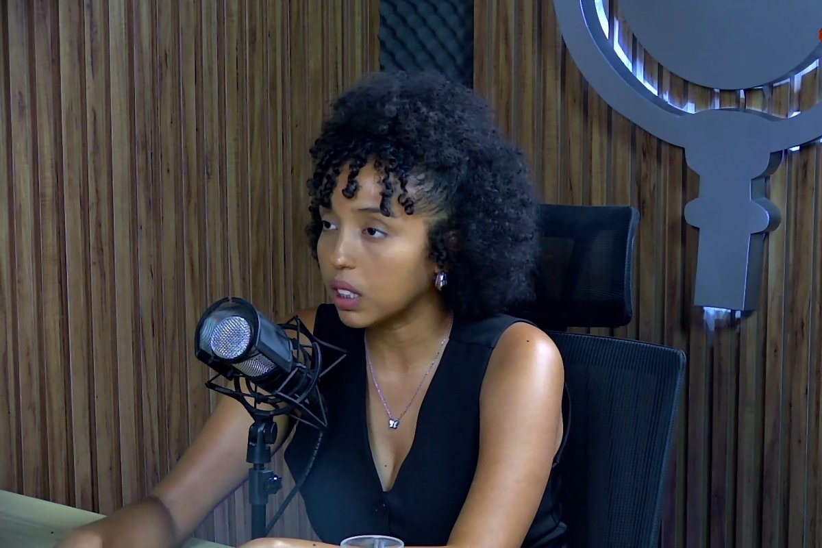 Vídeo: “É preciso ensinar a periferia a usar a comunicação como ferramenta de empoderamento”, diz I’sis Almeida no Podomblé