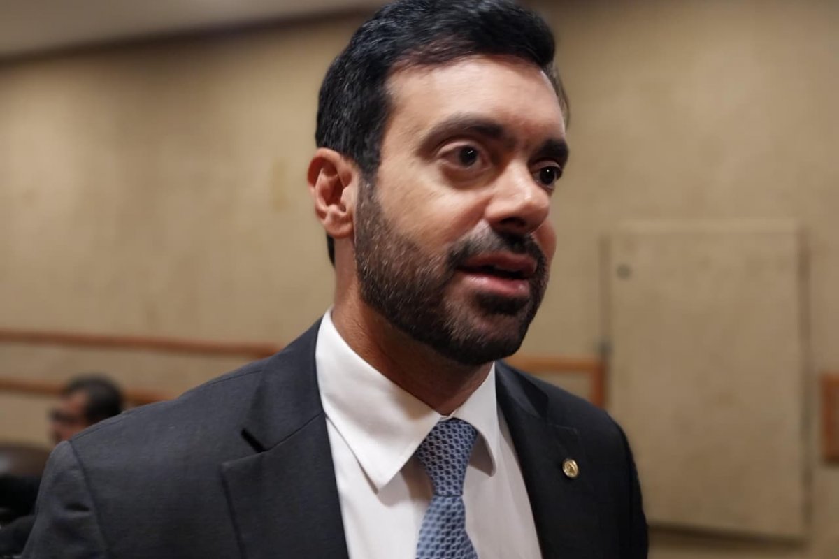 Vídeo: "Difícil saber como surgiu essa ideia", afirma líder da oposição na Alba sobre indicação de Luciano Araújo ao TCE-BA