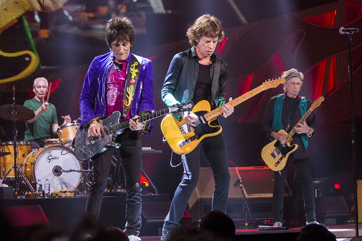 The Rolling Stones cancelam turnê de 2026 devido a problemas de saúde de guitarrista