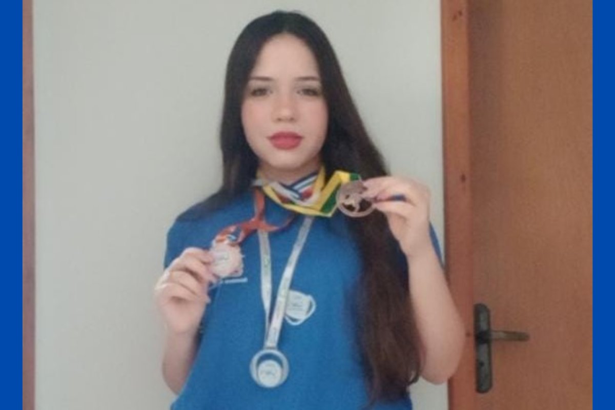 Estudante de colégio no sudoeste baiano é aprovada em 13 universidades no Brasil e EUA