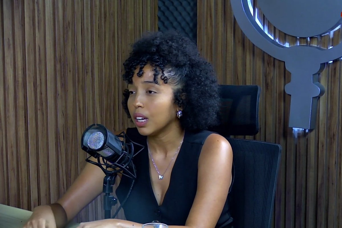 Vídeo: “O racismo é um crime perfeito porque entra em todas as estruturas”, afirma I’sis Almeida no Podomblé