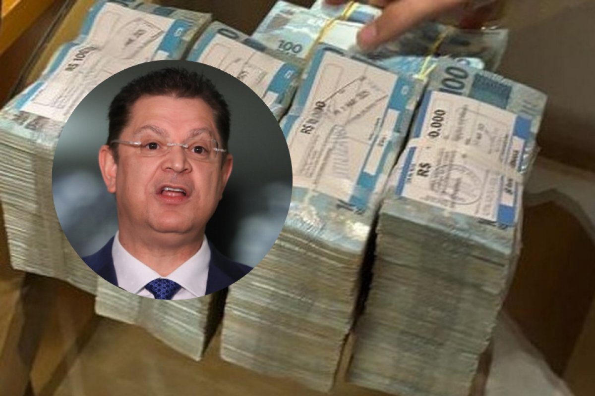 PF apreende mais de R$ 400 mil em espécie na casa do deputado Sostenes Cavalcante (PL), investigado por desvio de cotas parlamentares