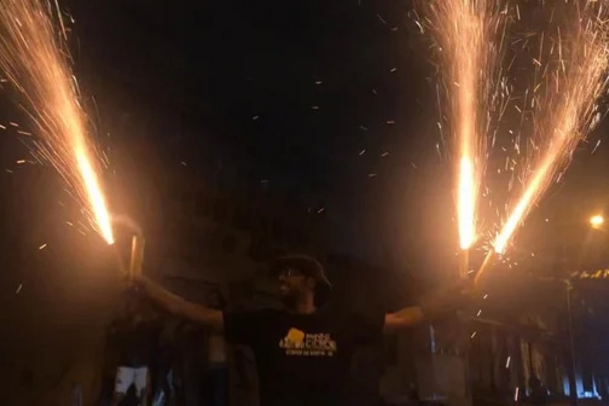 Guerra de espadas em Senhor do Bonfim é liberada com regras de segurança 