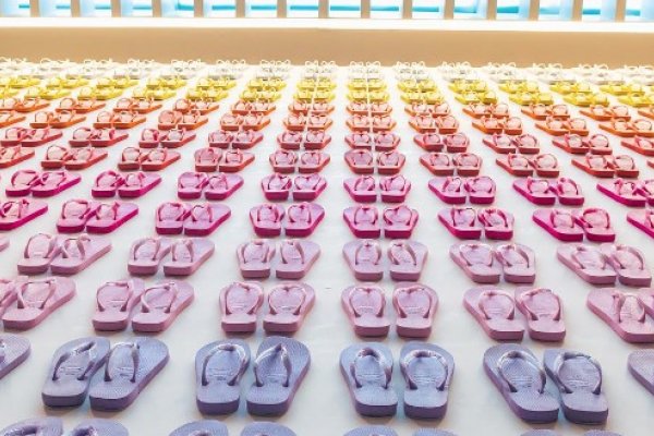 [Ações da Alpargatas recuam na B3 após críticas políticas a campanha da Havaianas]