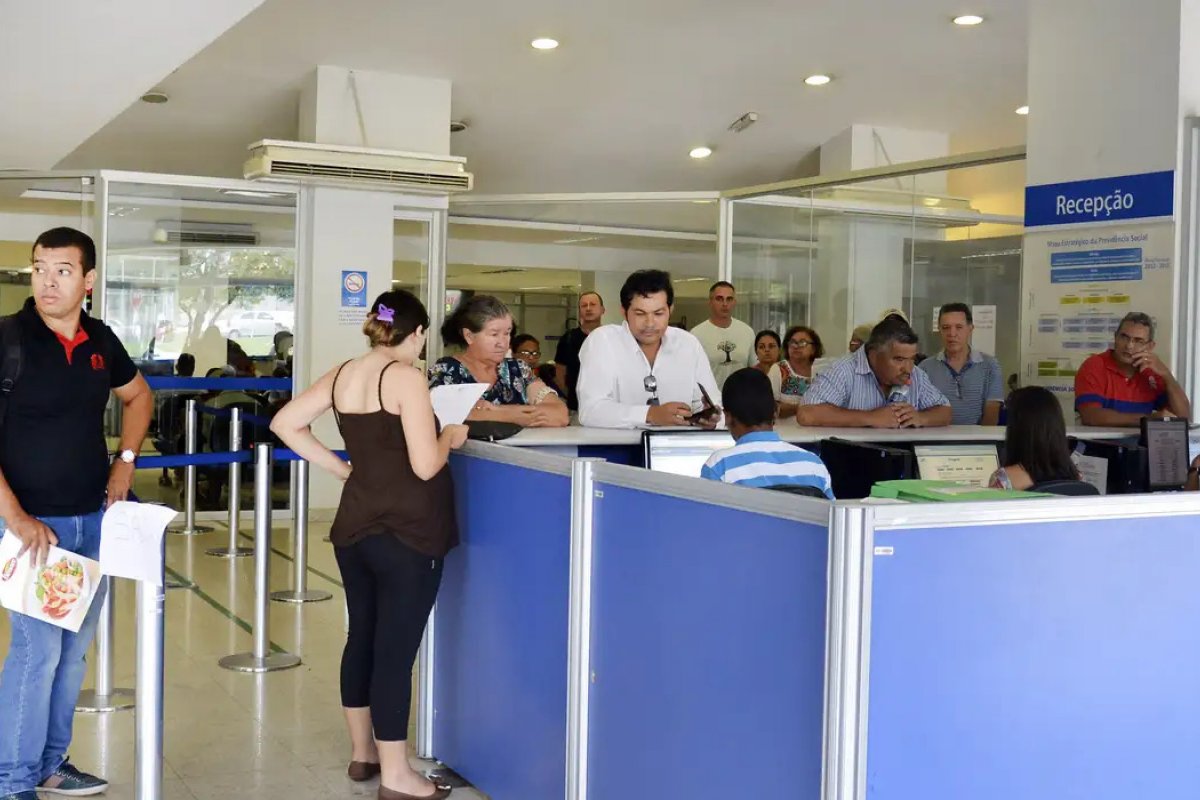 INSS reduz atendimento no Natal e Ano Novo