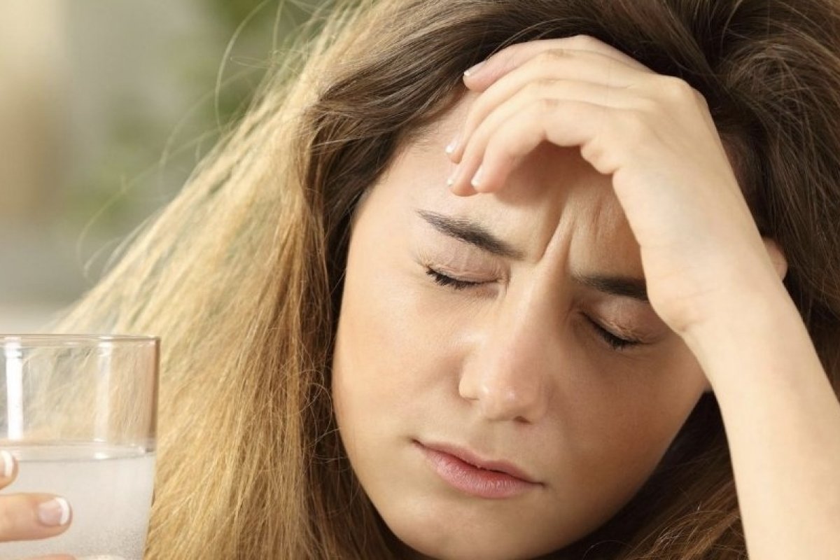 Ressaca da pele após as festas de fim de ano: entenda como os excessos afetam o rosto! 