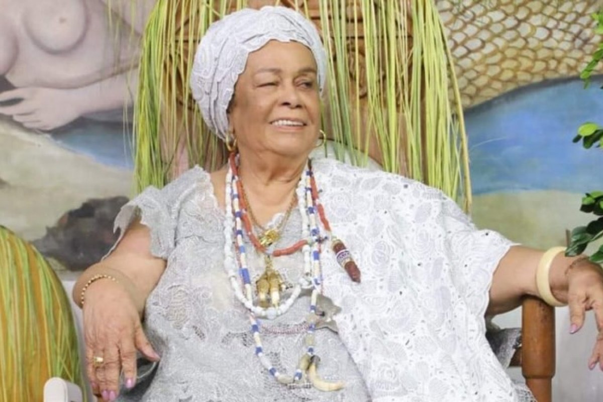 Morre Mãe Carmem, ialorixá do Terreiro do Gantois, aos 98 anos