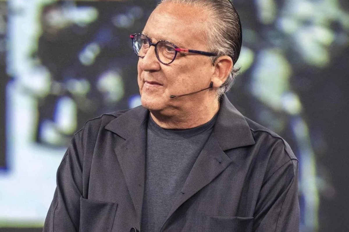 Galvão Bueno passa mal na noite de Natal e é hospitalizado