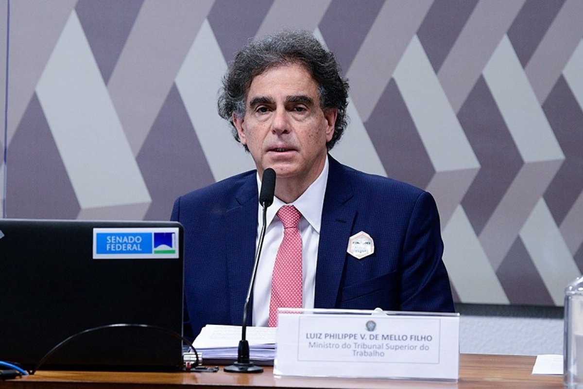 TST determina funcionamento mínimo dos Correios em meio à greve nacional