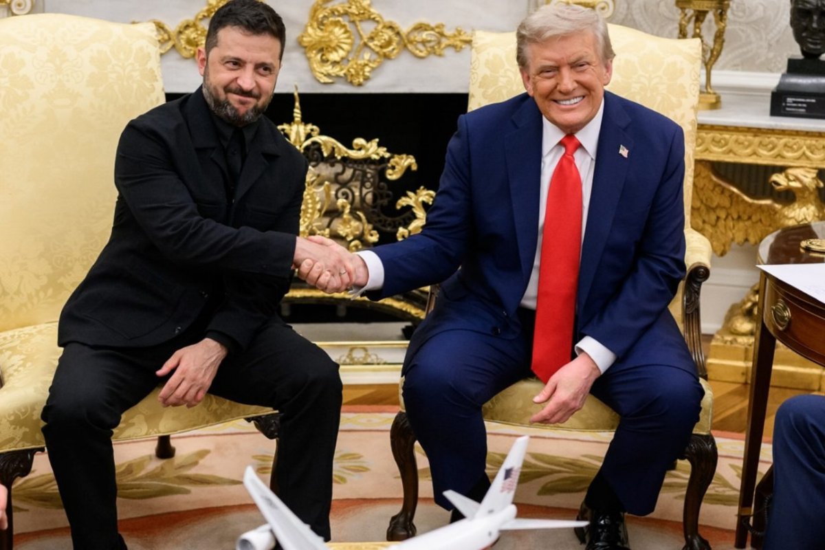 Trump se reúne com Zelensky neste domingo (28) para negociar paz na Ucrânia