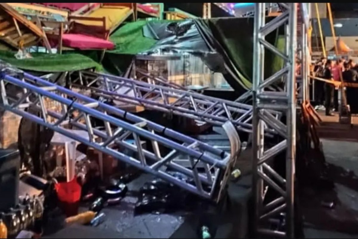 Camarote desaba durante show no Réveillon de Santa Catarina e deixa seis feridos 