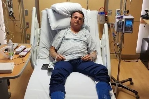 [Bolsonaro passará por outro procedimento médico na véspera de Ano Novo, segundo coluna ]