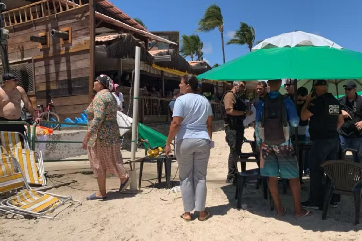 Barraca onde turistas foram espancados é interditada em Porto de Galinhas