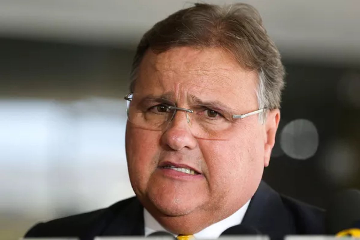 Geddel Vieira Lima é agredido em comemoração de Ano Novo em Camaçari