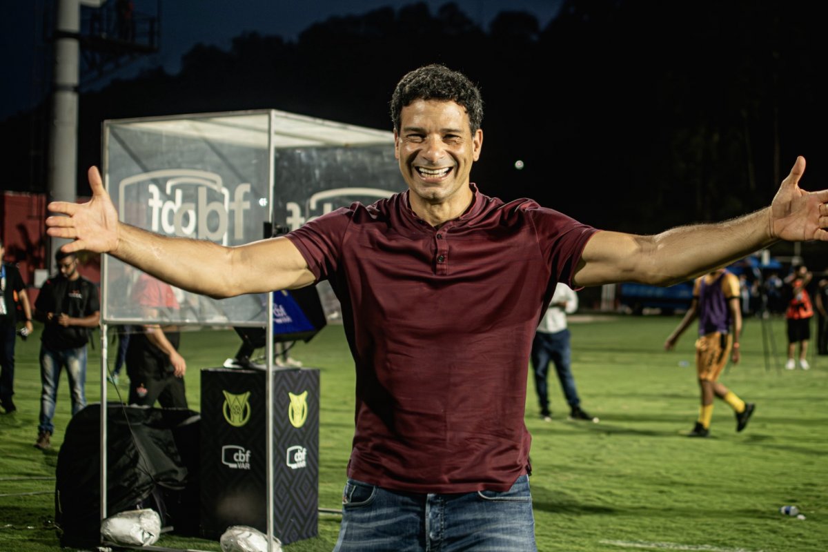 Vitória comunica desligamento do diretor executivo de futebol Gustavo Vieira