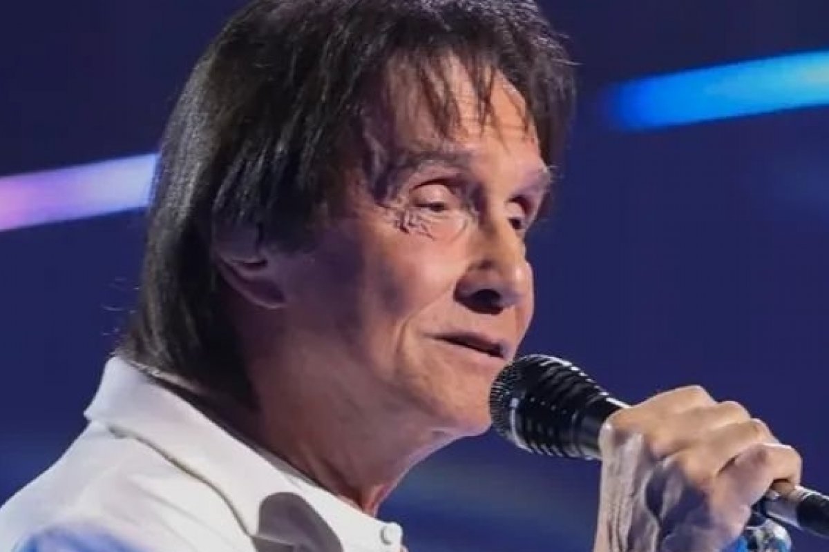 Equipe de Roberto Carlos atualiza o estado de saúde do cantor que foi diagnosticado com Covid-19!