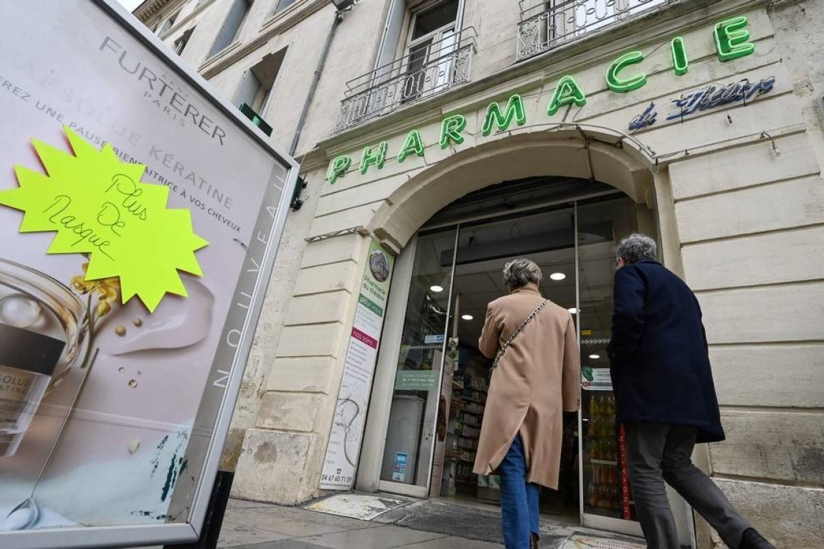 França anuncia confisco de máscaras de proteção no combate ao coronavírus
