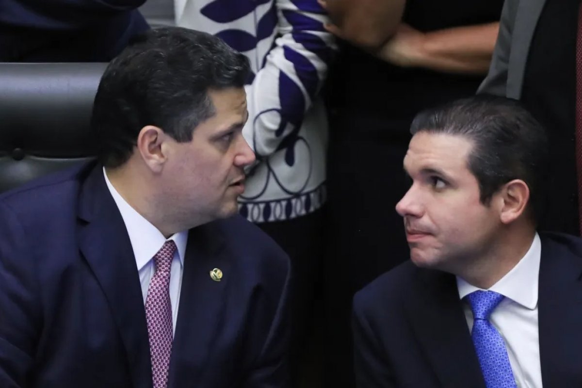 Motta e Alcolumbre não participarão da solenidade convocada por Lula para marcar atos golpistas do 8 de janeiro