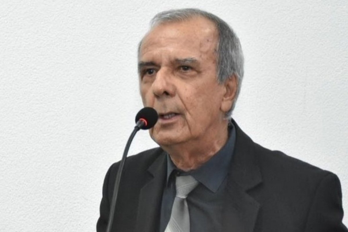 Radialista Itajay Pedra Branca morre em Feira aos 80 anos 