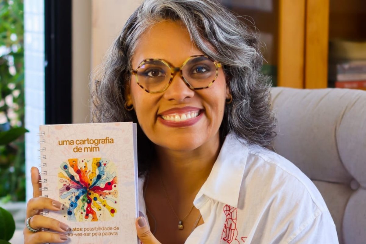 Psicóloga Kallila Barbosa lança caderno terapêutico!