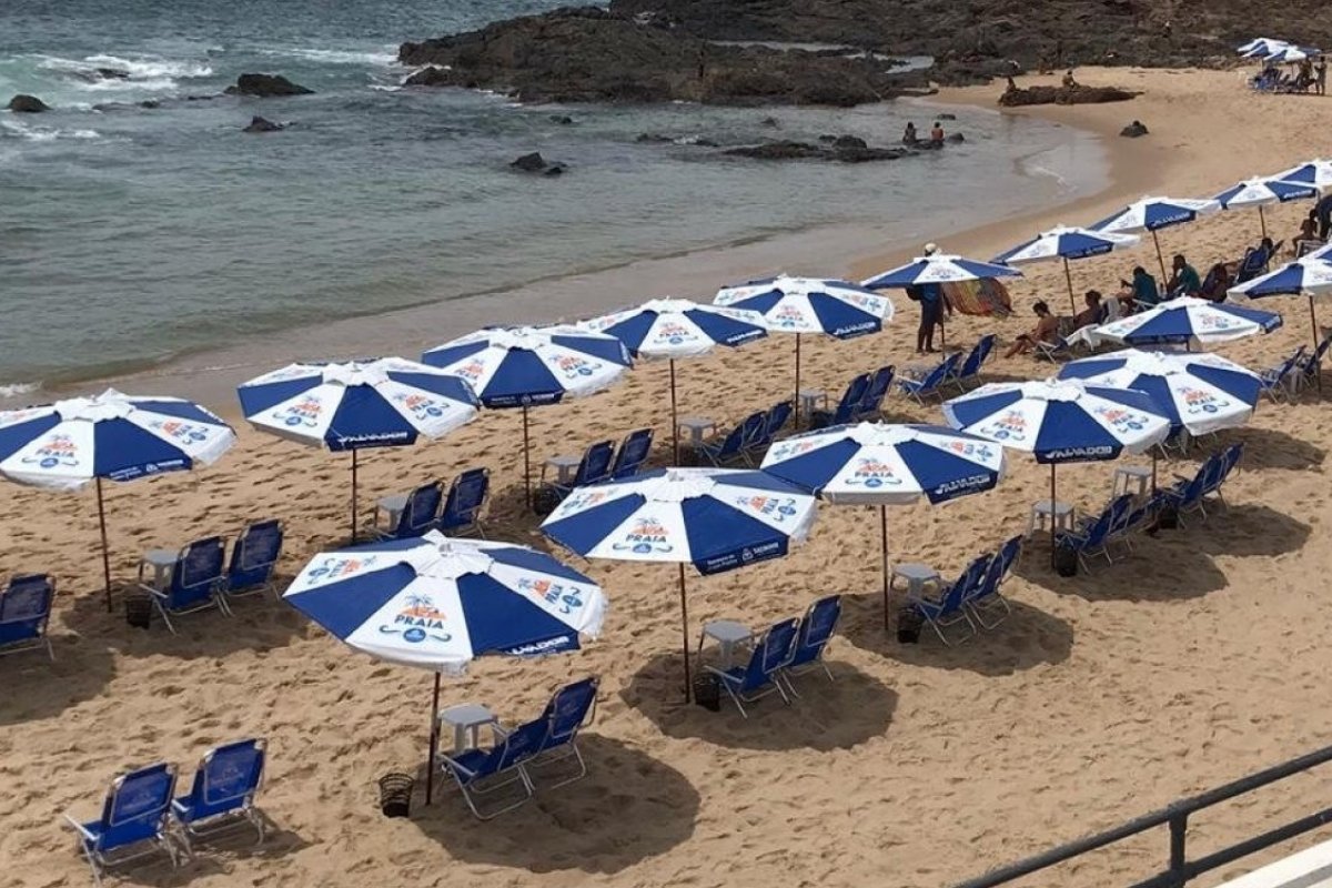Lei proíbe instalação de kits de praia no Porto da Barra sem solicitação do cliente