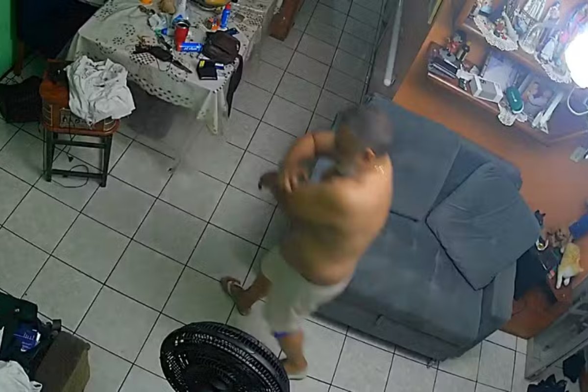 Homem é preso após agredir namorada e forjar legítima defesa