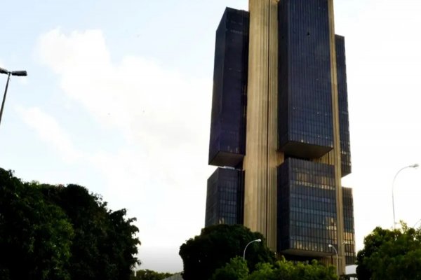 [TCU suspende inspeção no BC no caso Master; saiba próximos passos]