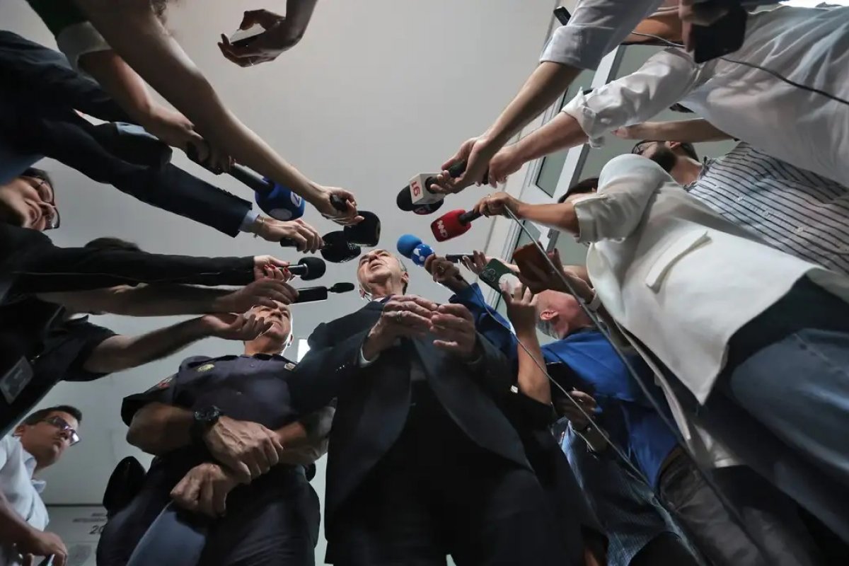 Sindicato dos Jornalistas reage à medida do governo federal de regulamentar o profissional de multimídia