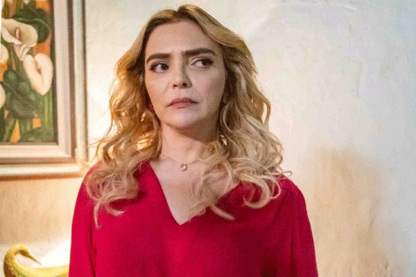 [Luto! Morre a atriz Titina Medeiros! ]