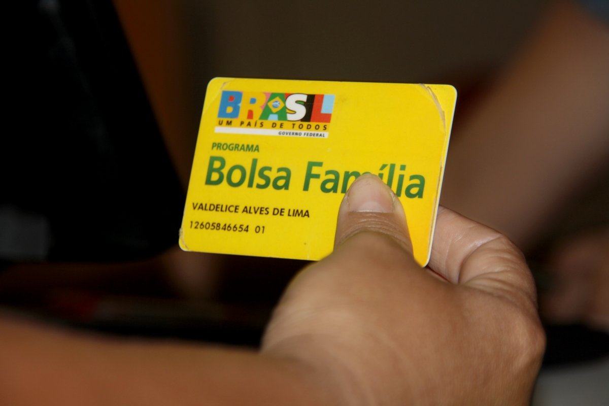 Bolsa Família: frequência escolar deve ser enviada até quinta-feira