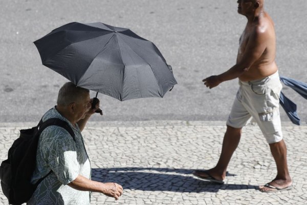 [Rio de Janeiro registra o dia mais quente do verão aos 40,8°C]
