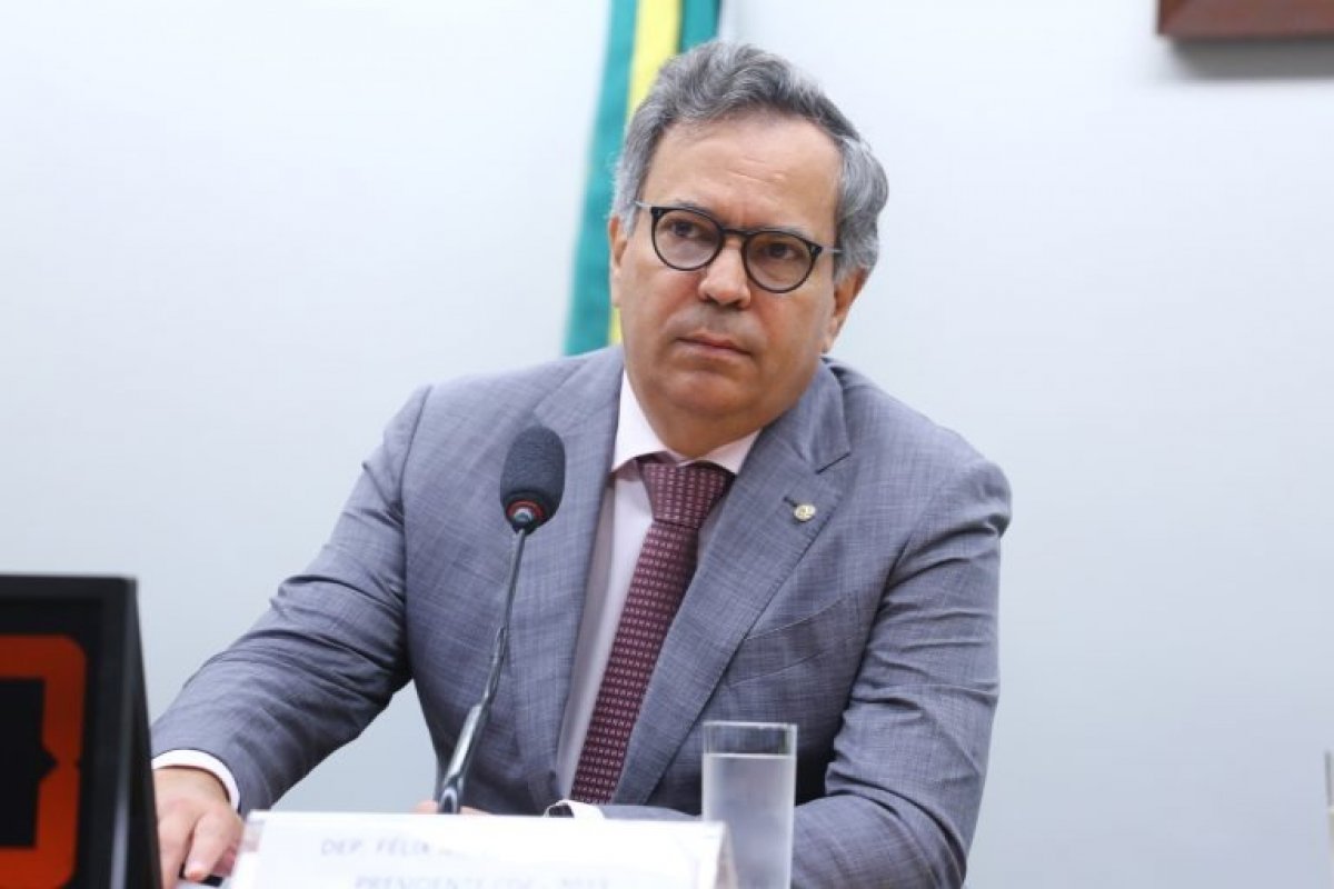 Félix Mendonça diz que jamais negociou a execução de emendas parlamentares