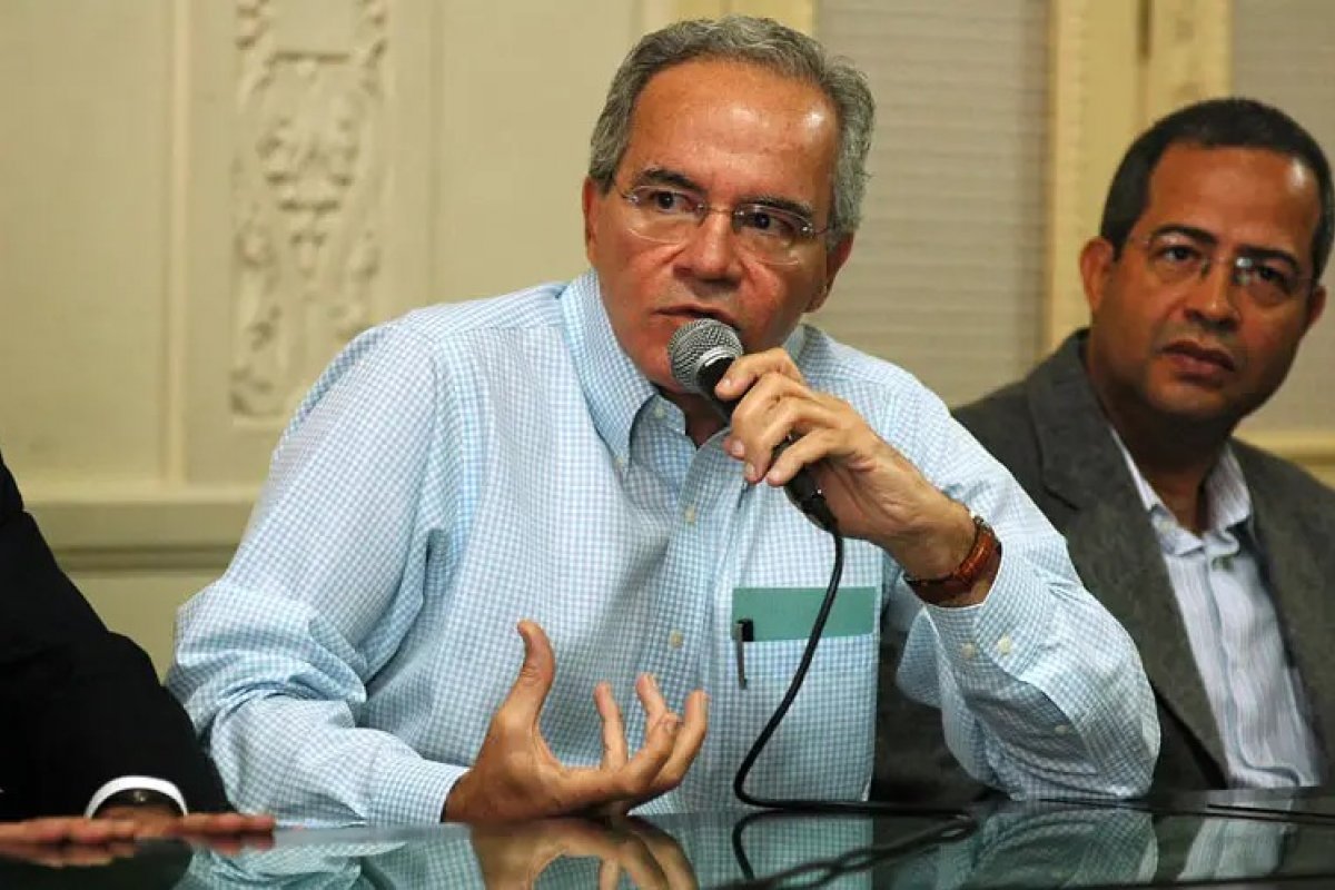 Caso Master: Nelson Tanure é alvo da 2ª fase de operação e tem celular apreendido