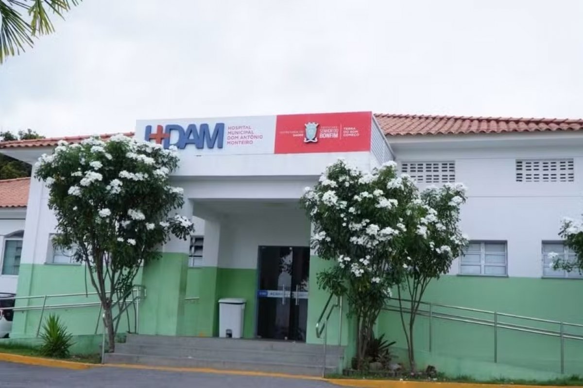 Homem é internado com suspeita de intoxicação por metanol na Bahia