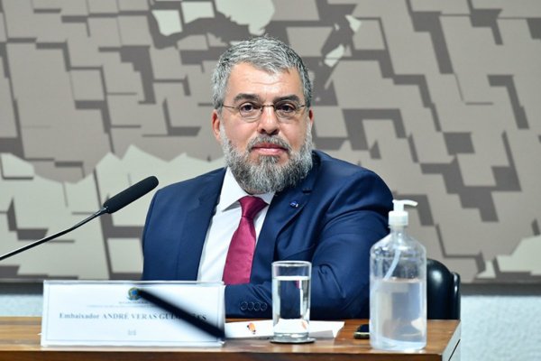 [Embaixador diz que governo brasileiro tem plano de contingência para situação no Irã]