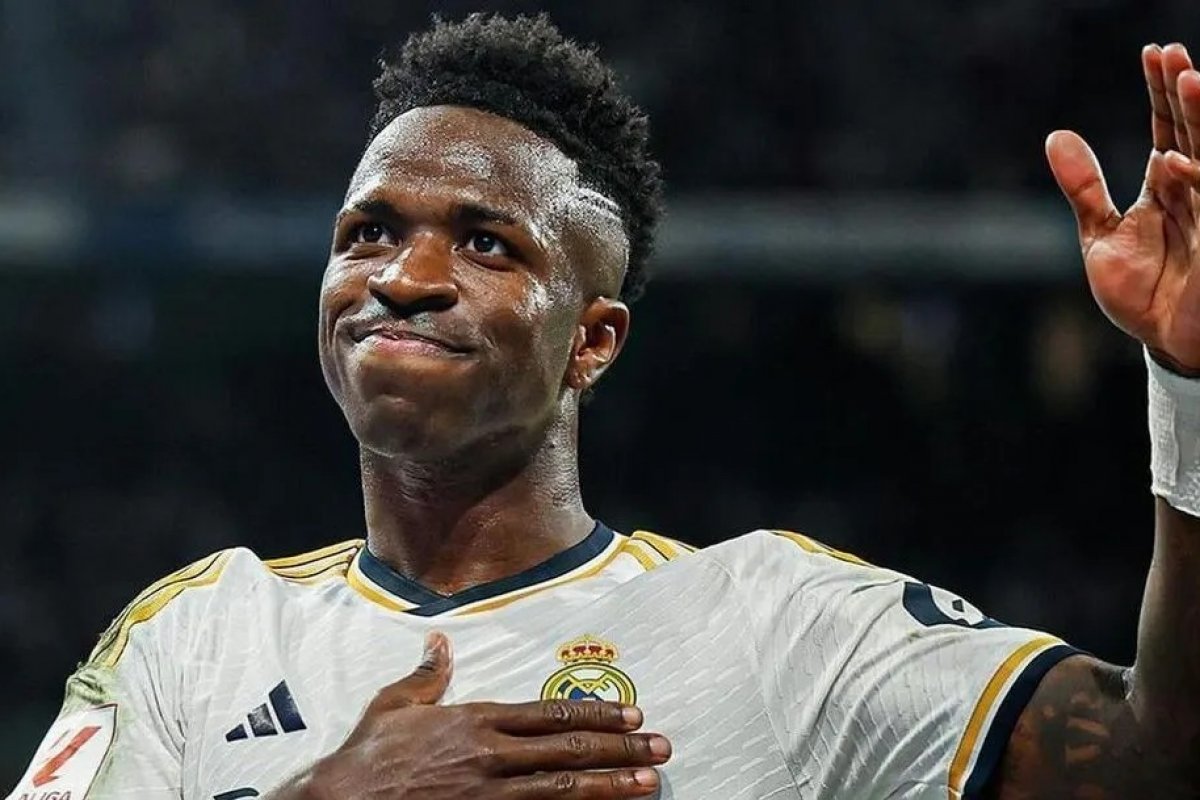 VÍDEO: Vini Jr é vítima de novos ataques racistas antes de Albacete x Real Madrid