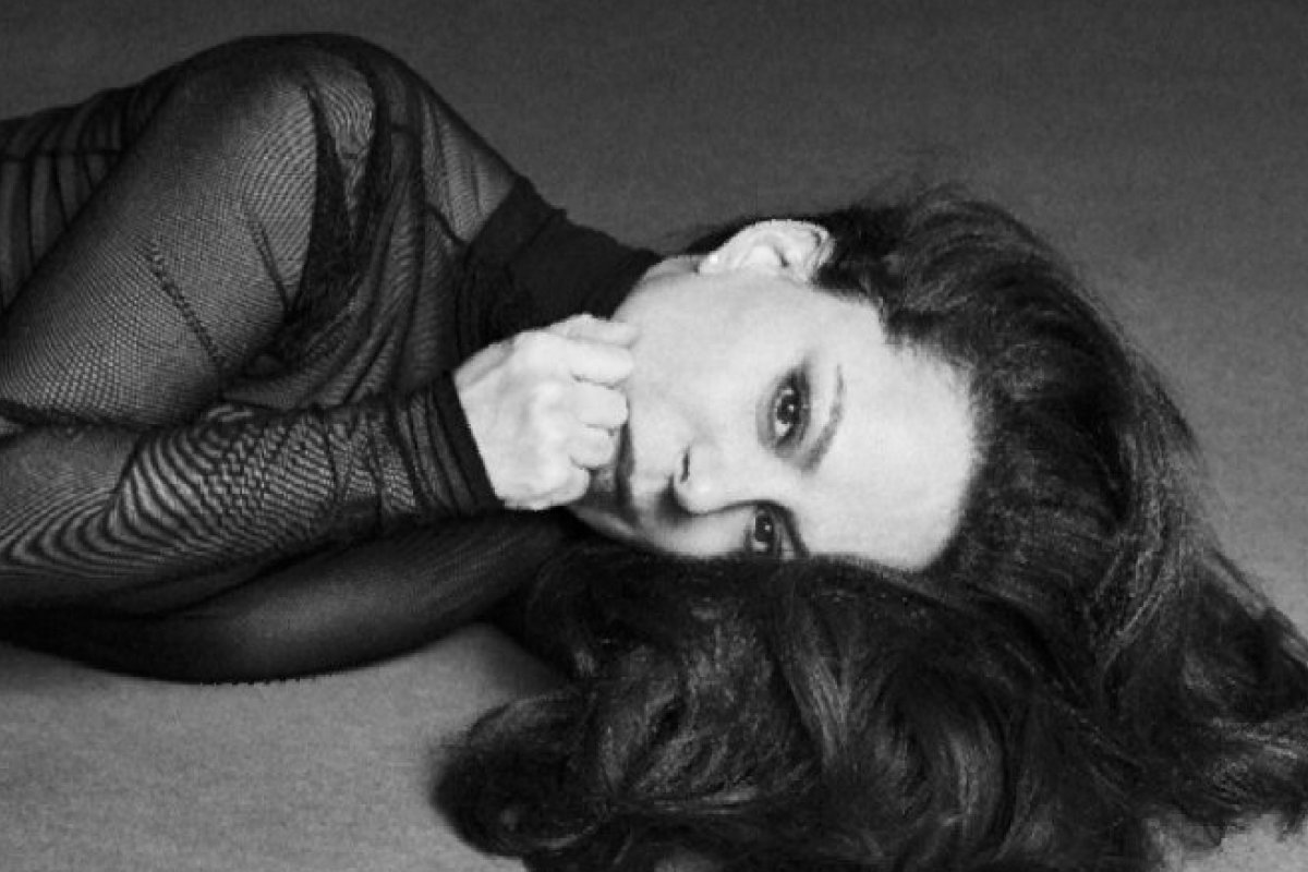 Bebel Gilberto lança seu primeiro álbum de estúdio em seis anos