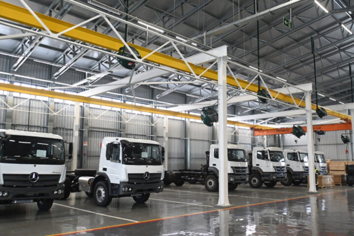 Vendas de veículos cresceram 2,1% em 2025: Anfavea revisa projeções  