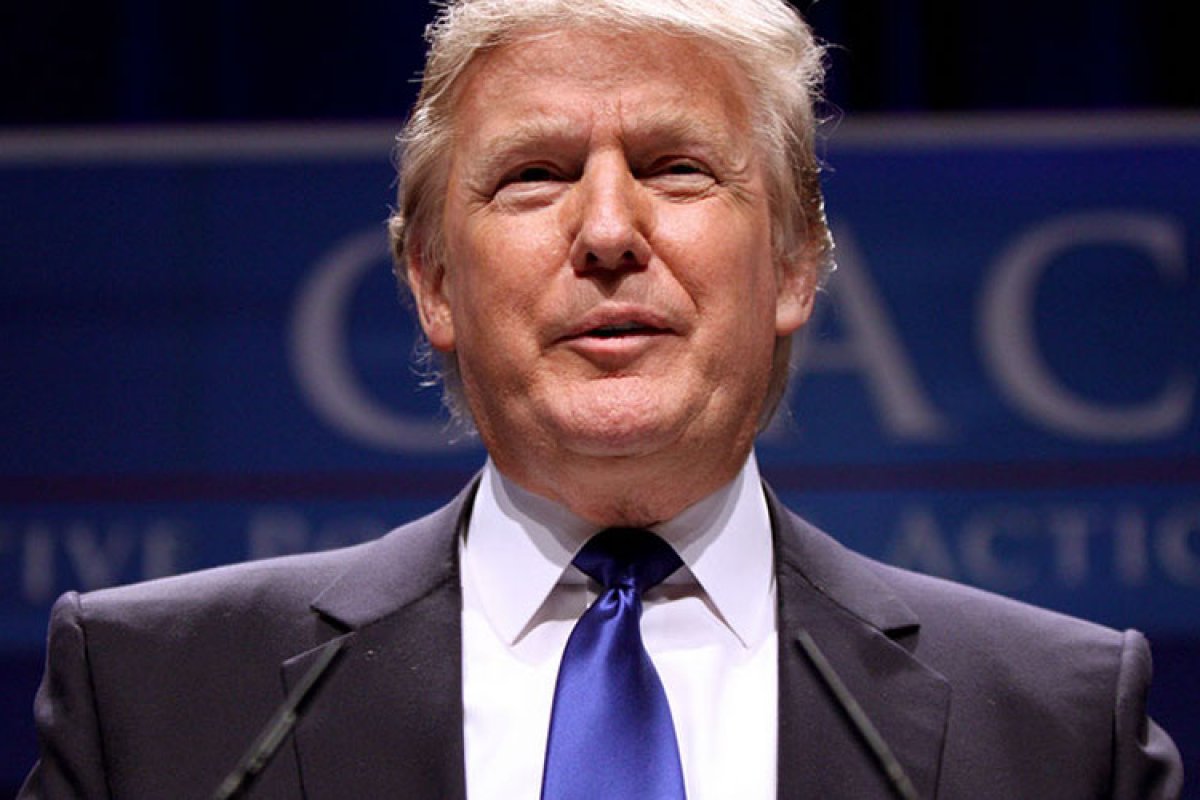 Trump ameaça usar Forças Armadas contra protestos anti-ICE em Minneapolis